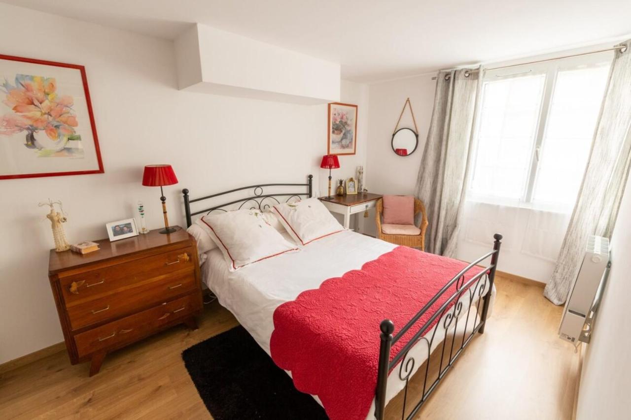 Furnished Apartment Near Palais De La Justice With 2 Bedrooms & A Garden Bordeaux Eksteriør billede