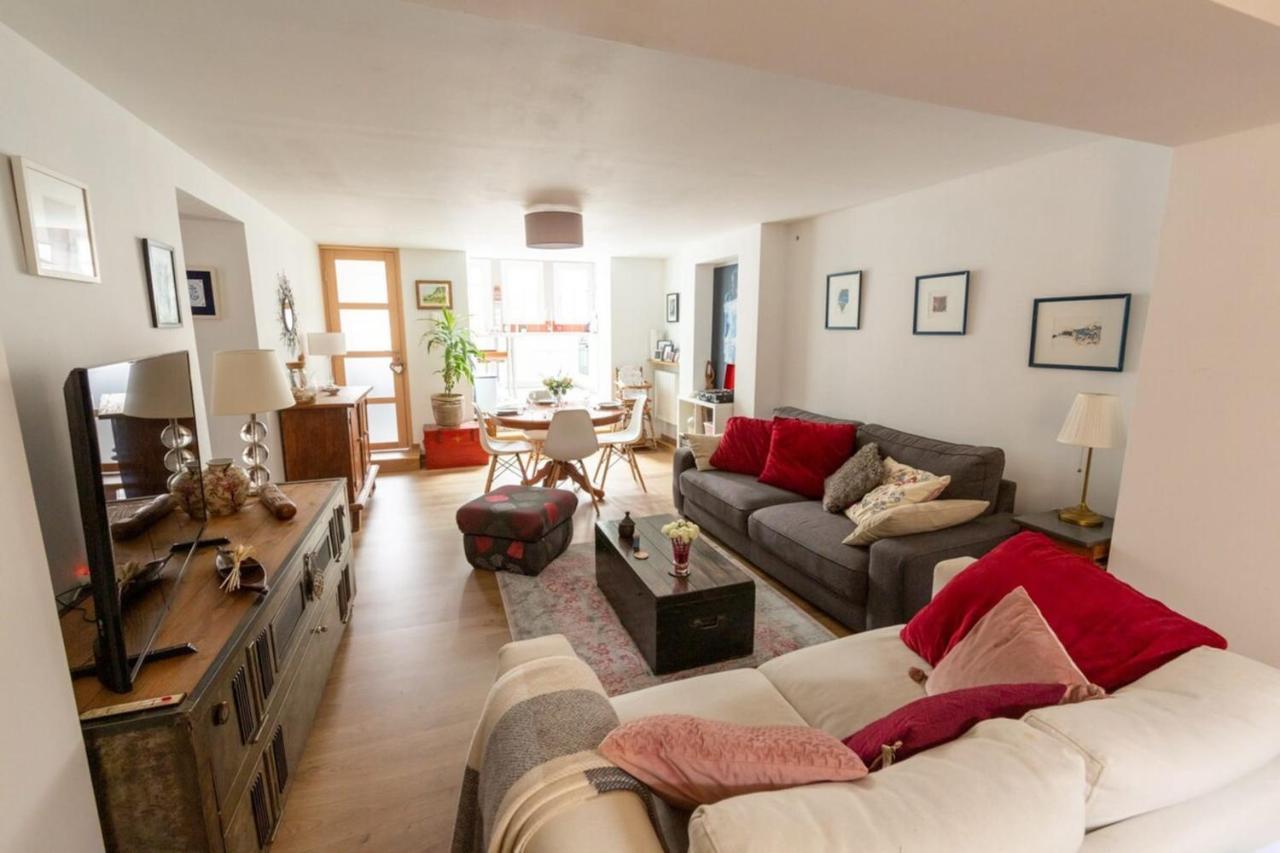 Furnished Apartment Near Palais De La Justice With 2 Bedrooms & A Garden Bordeaux Eksteriør billede